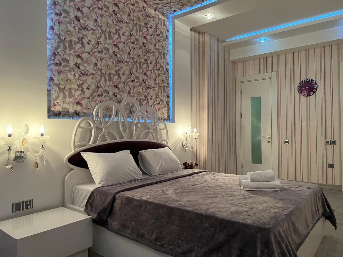 Megafun Luxury Family Apartment Bakoe Buitenkant foto