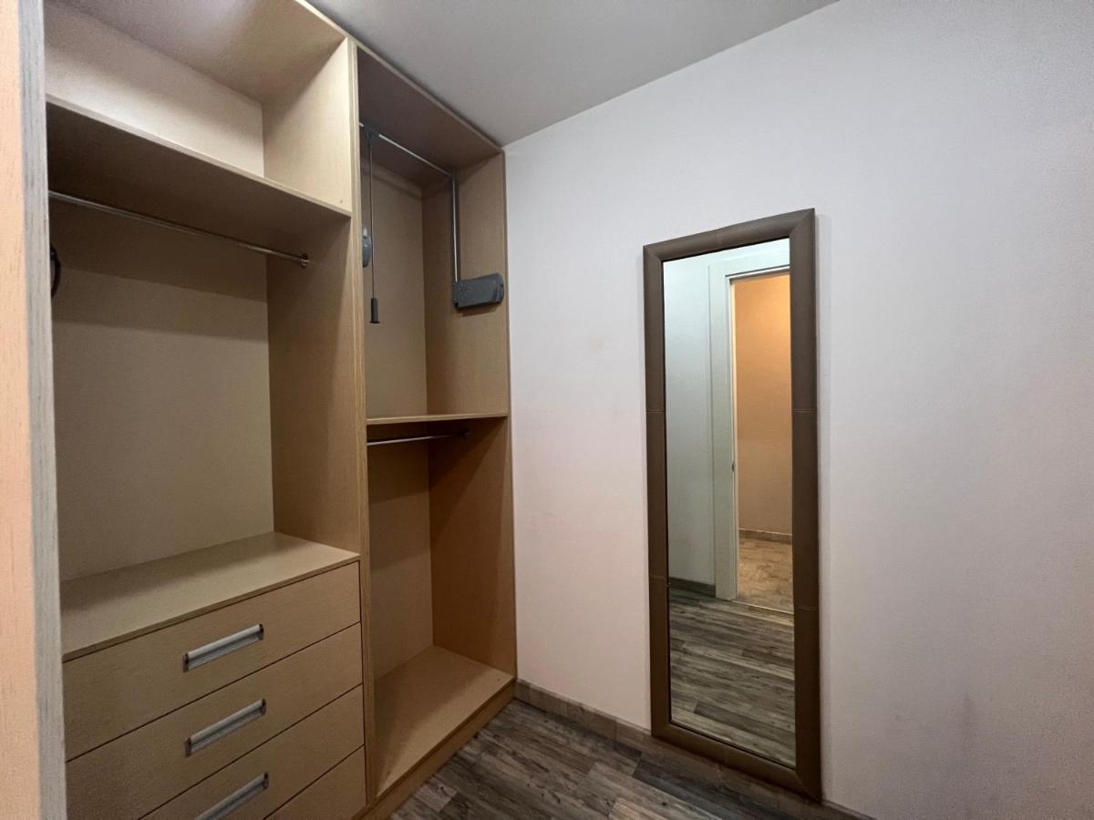 Megafun Luxury Family Apartment Bakoe Buitenkant foto