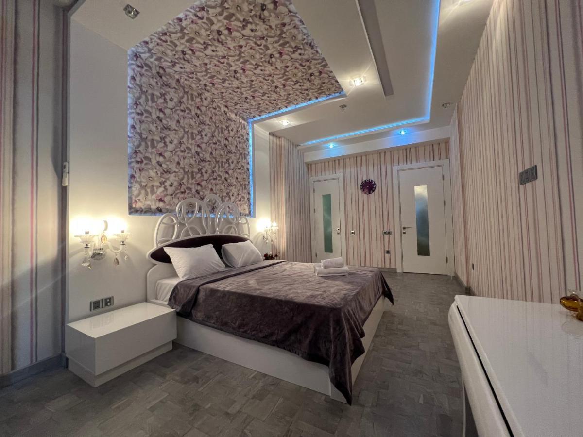 Megafun Luxury Family Apartment Bakoe Buitenkant foto